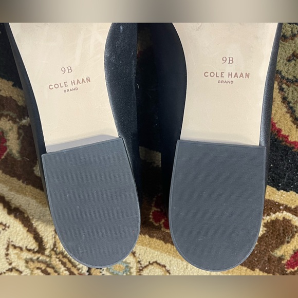 BRAND NEW COLE HAAN BLACK POINTED CUTOUT LEATHER FLATS WOMENS SIZE 9B - Picture 6 of 6